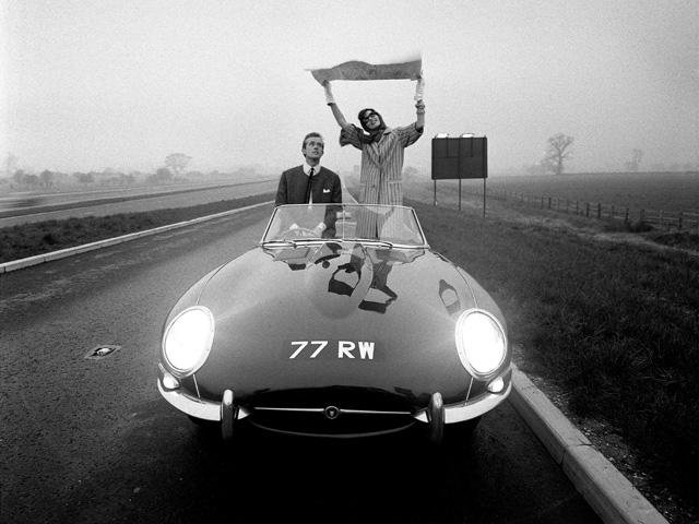 V_and_A's tweet photo. Take a look at this Jaguar purring along a very quiet M1 on #InternationalCatDay

See style and society explored through our Cars exhibition from November https://t.co/Nh0EcPjzPb  #VaVaVroom https://t.co/CmOJpAHI9T