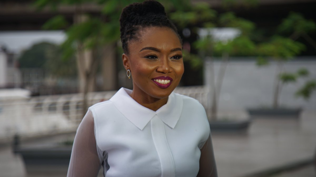CNNAfrica's tweet photo. Meet the new host of African Voices - Arit Okpo (@menoword).  She will help usher in a new chapter of the program dubbed African Voices Changemakers.  It starts tomorrow! https://t.co/E2TMk5qbQf
