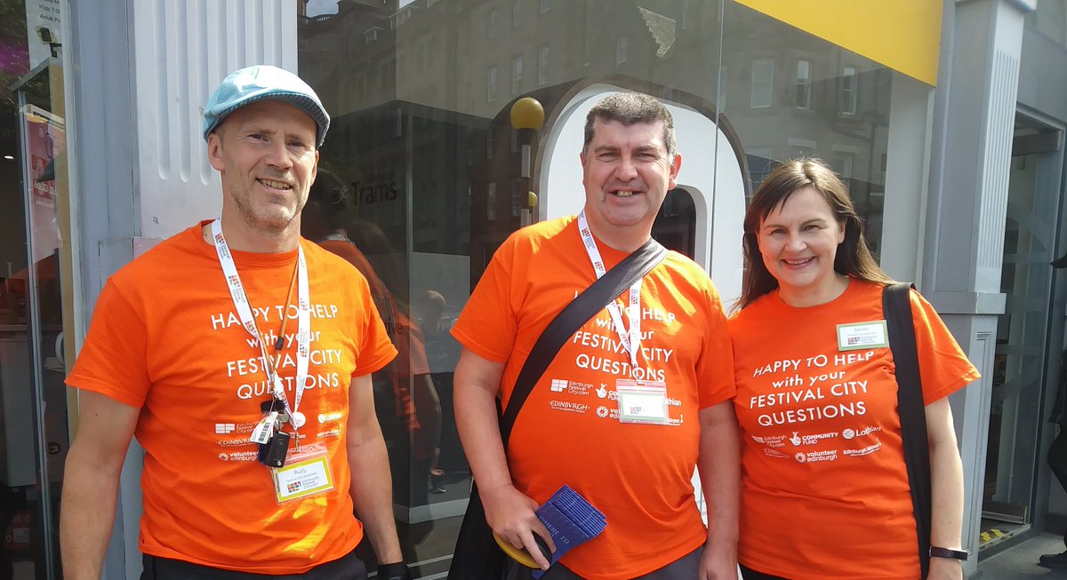 EdinburghFCV's tweet photo. That's the first week of shifts over for the #FestivalCityVolunteers and with #GoatOnABus and photobombing cops it's been quite a varied seven days!

We expect nothing less in #Edinburgh #FestivalCity though and we can't wait for tomorrow!

#LoveEdinburghLoveVolunteering https://t.co/yErlNZ4d9k