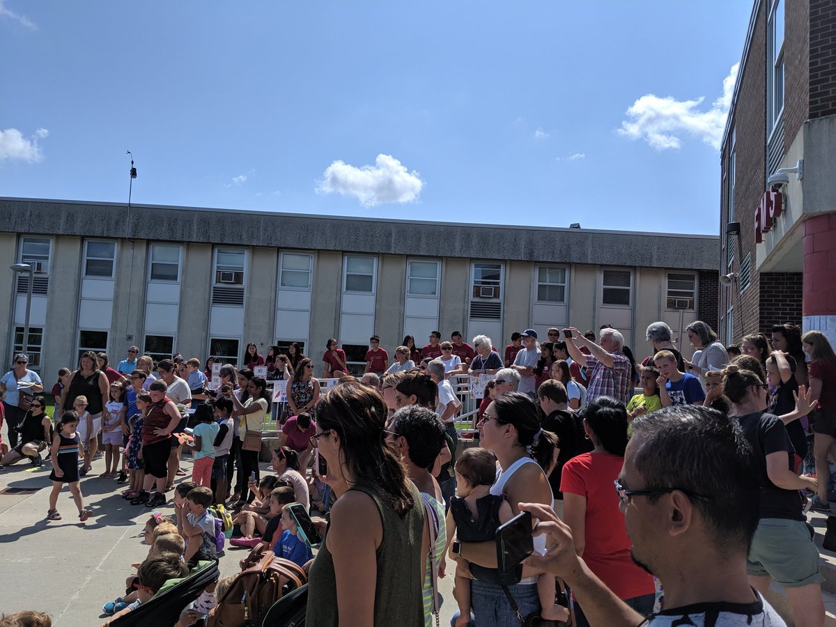 SingletonD_EdD's tweet photo. A great day at Fms! .  Twenty years of Butterfly Station. Thanks to Dr. Fiero and the many educators who made 20 years possible.  Hopefully many more to come.  A fitting release of beautiful butterflies to wrap up another great year. @GuilderlandCSD https://t.co/7xWHEANqsF