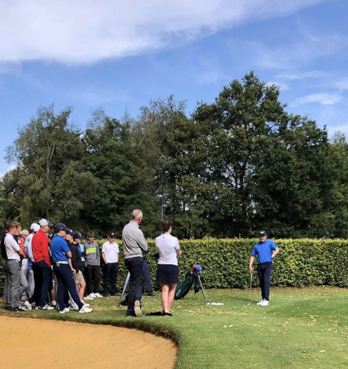 FrilfordHeathGC's tweet photo. Thank you for your time and knowledge today @PepperellEddie! A fun day had by all BB&amp;O juniors, being able to watch and learn from the best! ⛳️ @EuropeanTour @BBOGolf  #bbogolf #frilfordheath #oxfordshire #juniors #coaching #europeantour #eddiepepperell https://t.co/oCFO2AXDdN