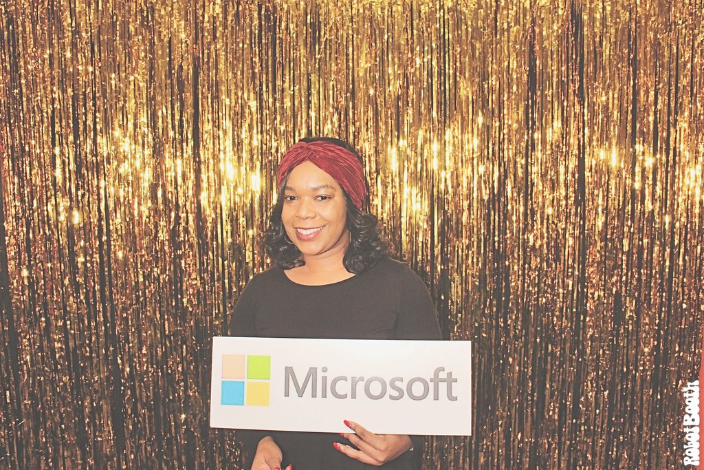 robotbooth's tweet image. we&apos;re softies for @microsoft 😍