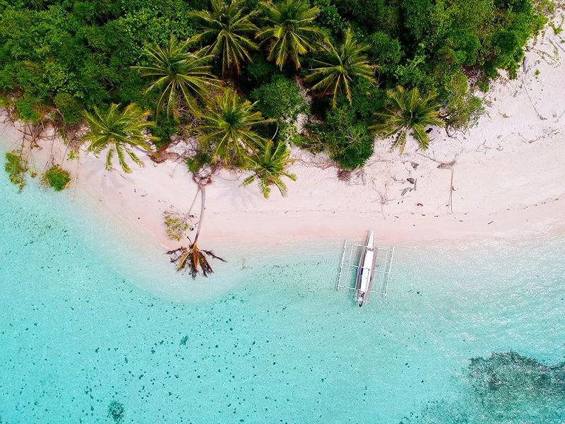 Travitinerary's tweet photo. Balabac Island 🇵🇭 ☀️🌴 https://t.co/5ukcAPSF9J