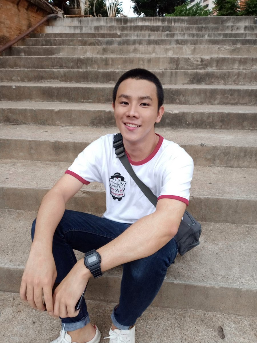 Kimsayhi's tweet photo. เปิดเหม่งแบบนี้ก่ดีไปอีกแบบ~~ https://t.co/W4fmSiqe9t