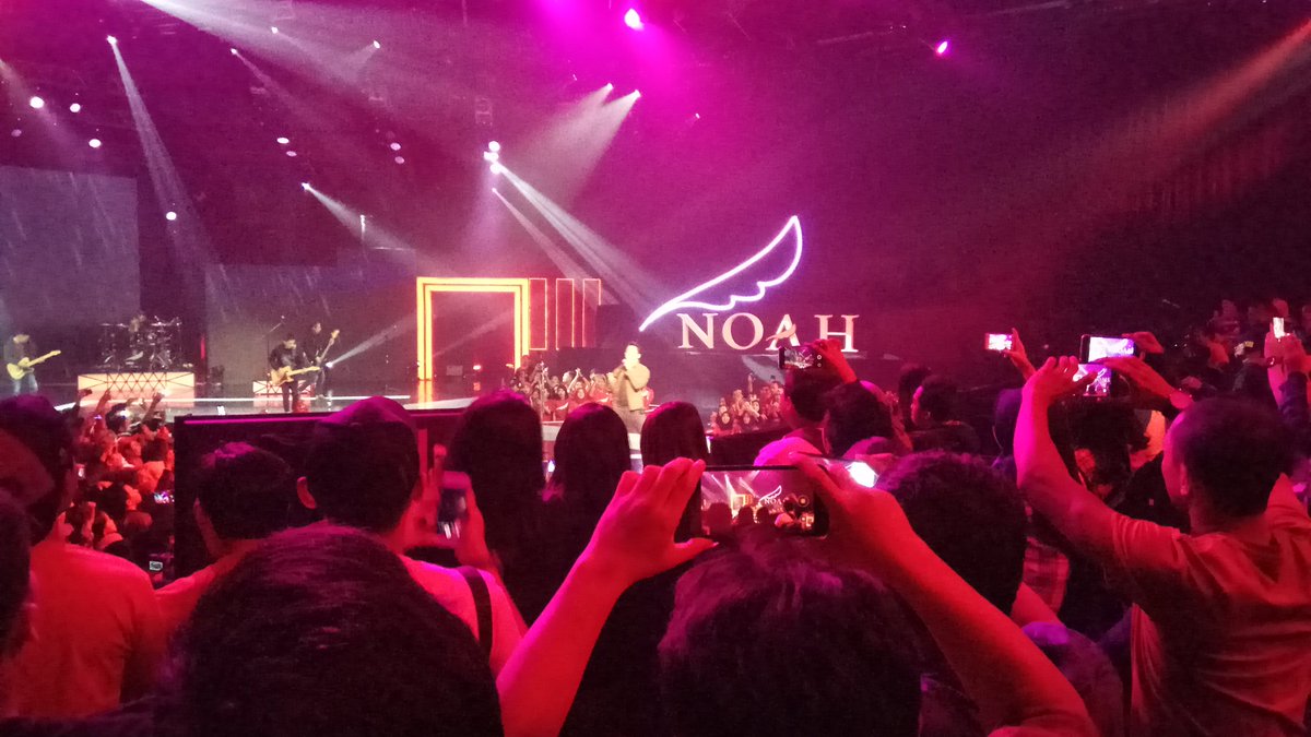 OfficialRCTI's tweet photo. Ini #malamjumat Mimin, kalau kamu? #IloveRCTI30NOAH #KeterkaitanKeterikatan #Noah2ndAlbum https://t.co/ClEFCQudYn