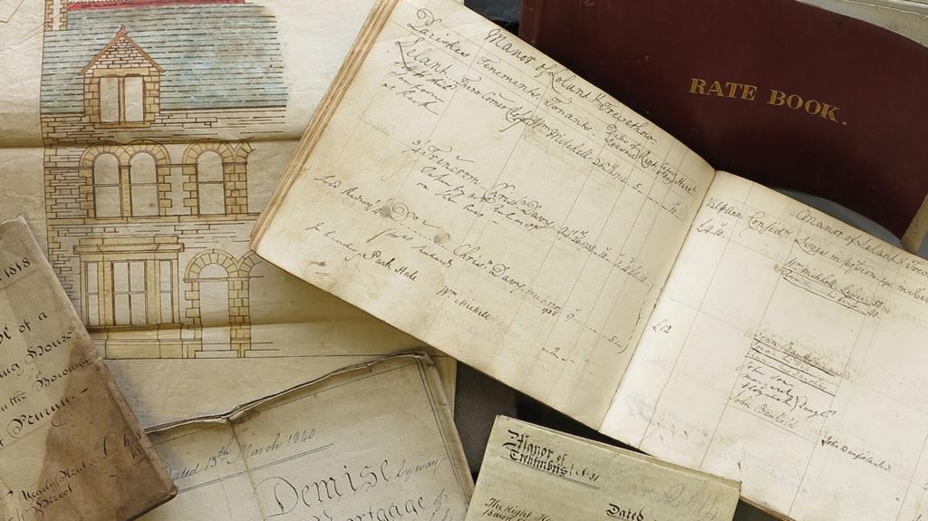 kresenkernow's tweet photo. What’s your Kresen Kernow connection? Have you been on a pilgrimage to see family records? Did you research a relative? Do you remember the Brewery in action? Share your stories and photos with us!
#kkconnection @CornwallCouncil @HeritageFundUK @HeritageFundL_S https://t.co/X4Qs5rx2Wo