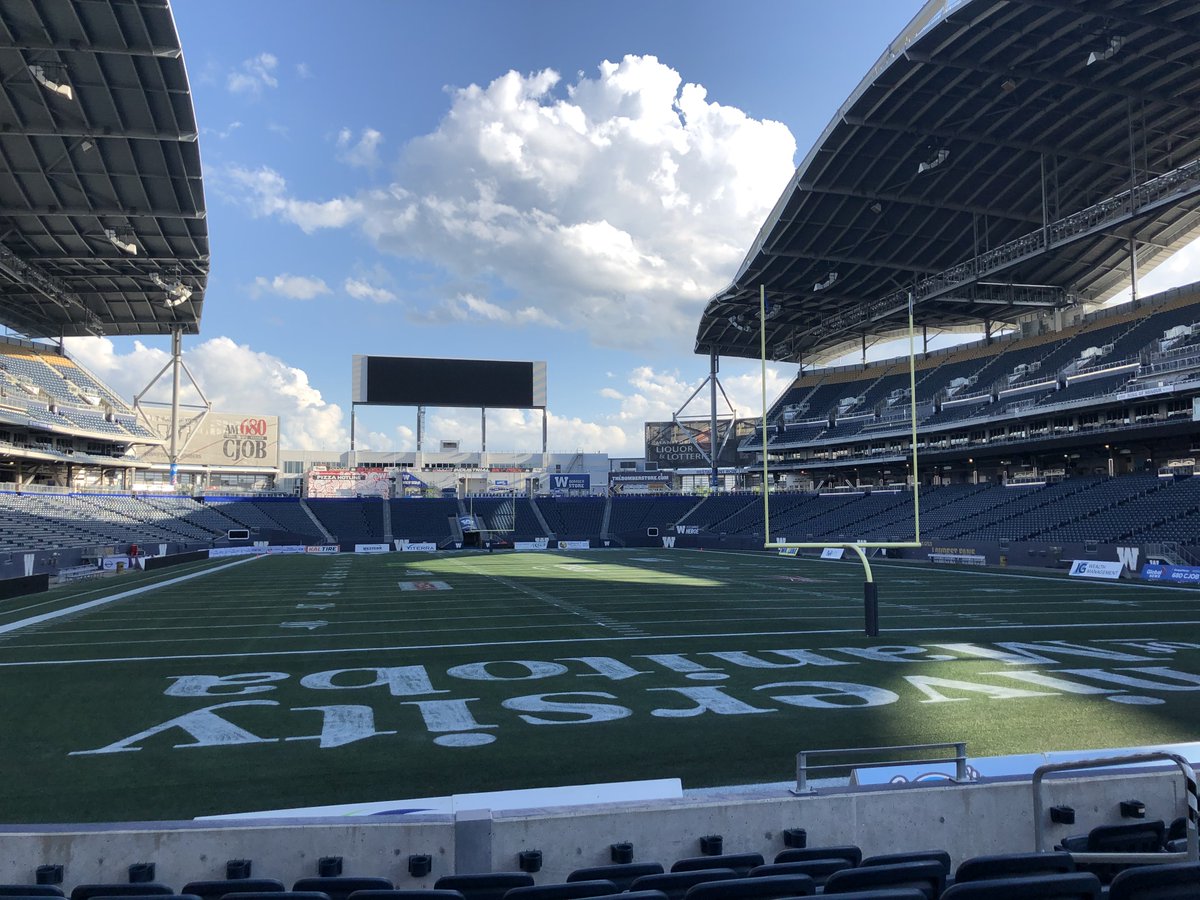 Wpg_BlueBombers's tweet photo. 🚨 GIVEAWAY TIME 🚨

Retweet to win two tickets to tonight's game, and this could be your view! #ForTheW https://t.co/NH67L74lvj