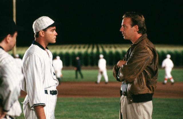 GoonCulture's tweet photo. The Yankees and White Sox are set to play a game in August 2020 that will be located at the farm site featured in the movie ‘Field of Dreams’ #fieldofdreams https://t.co/QyfUzOaszm