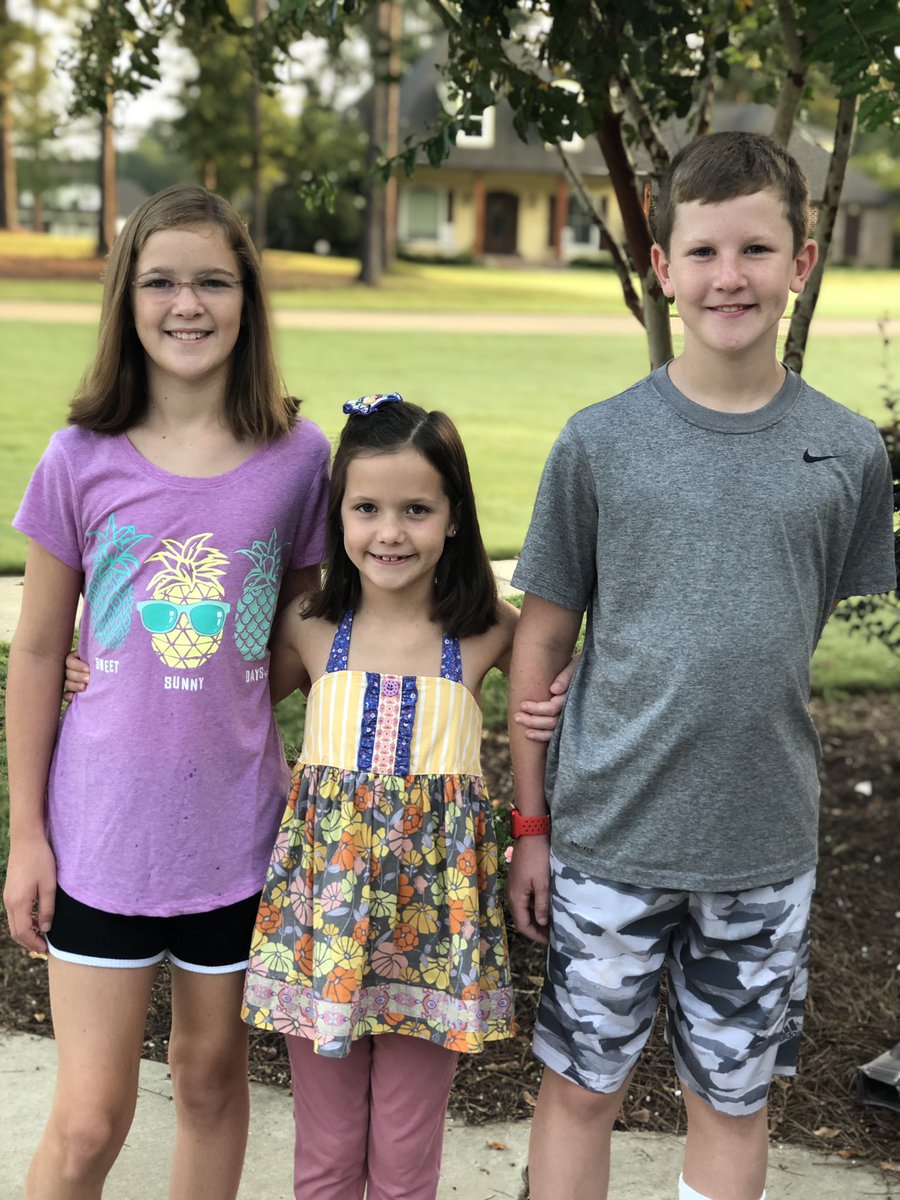 mrskrob13's tweet photo. First day pic! Love my little arrows! #cpsd #asalwaysgoarrows @Clintonschools https://t.co/EIMUN28r4l