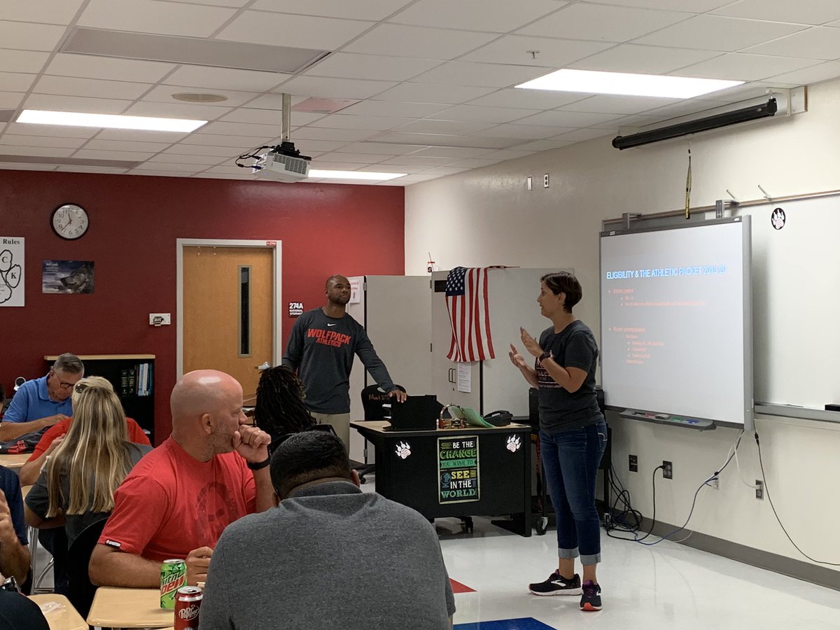 SouthFMHS's tweet photo. COACHES MEETING 2019-2020. Safety and supervision is our top priority and we want to make sure student-athletes are safe and monitored closely. @SFMHSWolfpack #studentssupportstudents https://t.co/UkXyU7hRm6