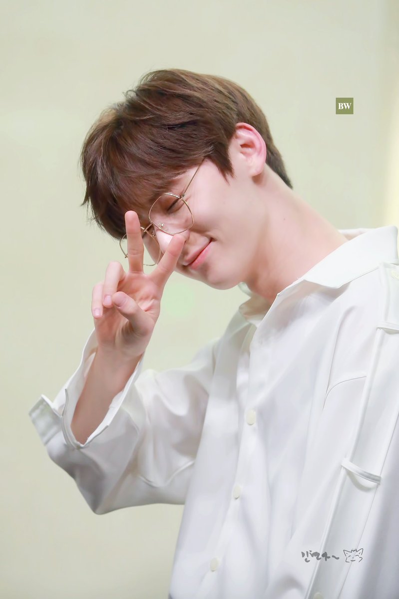 btfway_mh's tweet photo. You are a wonderful person❤️
I hope that your special day is the beginning of another amazing year🎂

#한여름의_시작_생일축하해_민현아
 #Happy_MINHYUN_Day https://t.co/NwAYRZUjHa