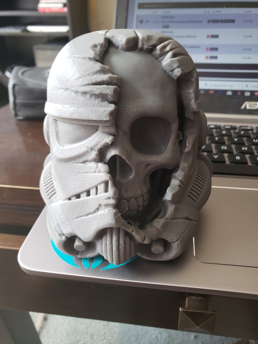 ThdLucasT's tweet photo. After 17hrs the Death trooper helmet turned out great! Got a little bit of clean up to do on the back side and some light sanding all over. Really pleased with it #StarWars #StormTrooper #3Dprinting #Dremel #3d45 https://t.co/gUHI0uLiiK