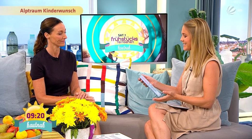 piperverlag's tweet image. Wenn Aufgeben keine Option ist: eindrucksvoll und berührend schildert Julie von Bismarck, was es bedeutet, wenn das gewünschteste #Wunschkind einfach nicht kommt. sat1.de/tv/fruehstueck…