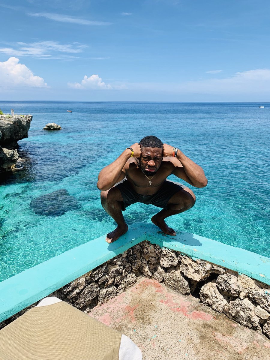 __WhoooMe's tweet image. Brought the Ape to the island 🤙🏾#IEglobal #MAPHIA #LongLiveIE