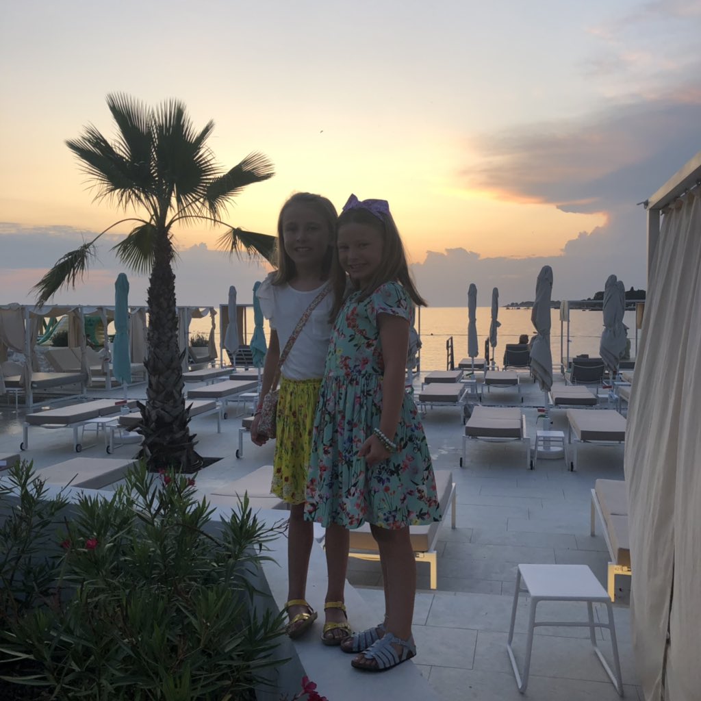 newsomev's tweet photo. #valamarmoments #valamar #croatia #CroatiaSunset https://t.co/5I11OApvS8