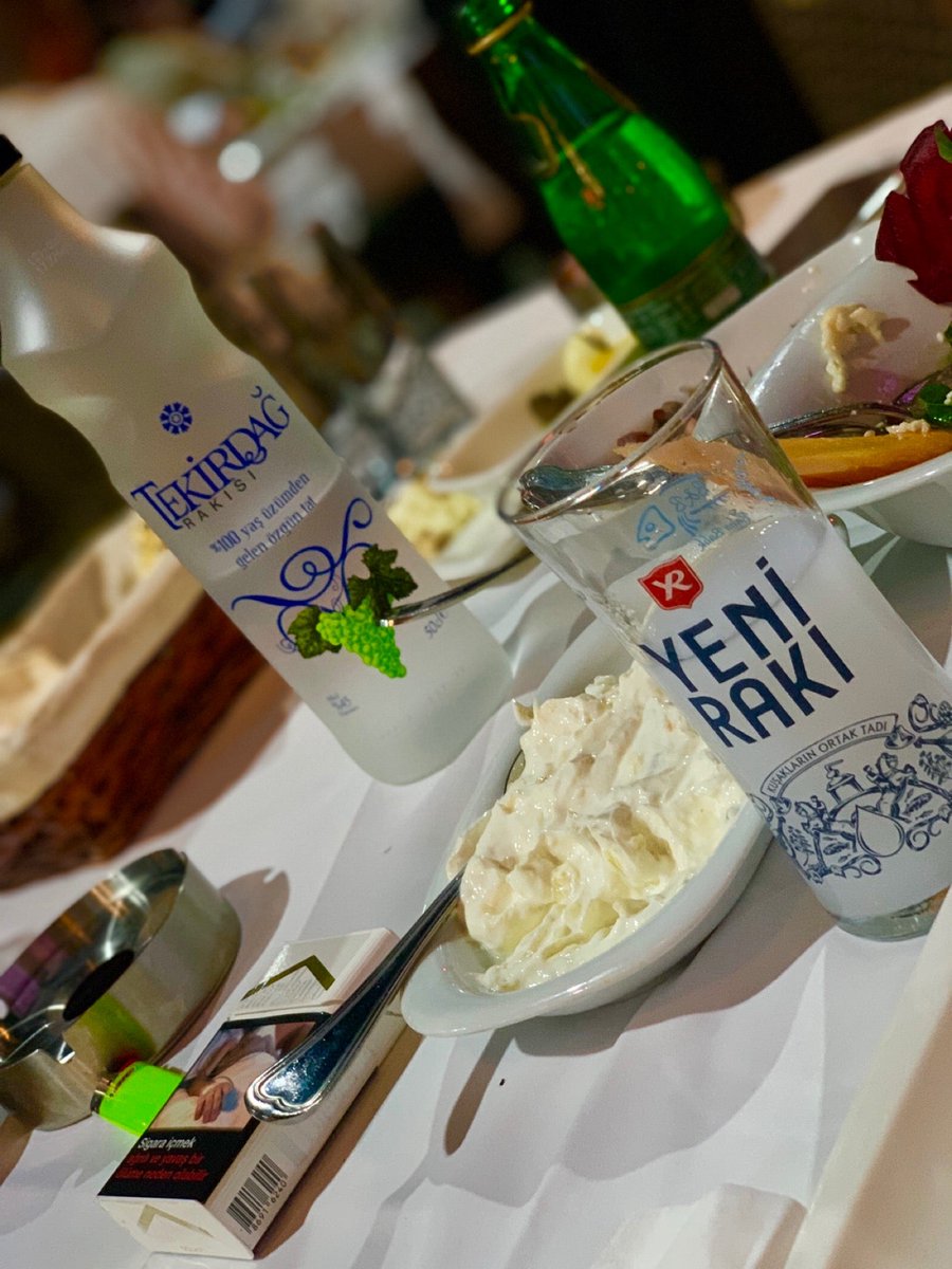 I'm at Boğaziçi Restaurant in Karşıyaka, Türkiye swarmapp.com/c/3XQxYPERxaI