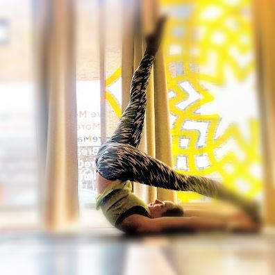 jadepilates's tweet photo. Introducing BASI Pilates teacher Eloise, every Thursday evening at the jadepilates studio.  Please click the link for bio and TO BOOK - https://t.co/MVL6pNXMx7 https://t.co/NqccJc2AUu