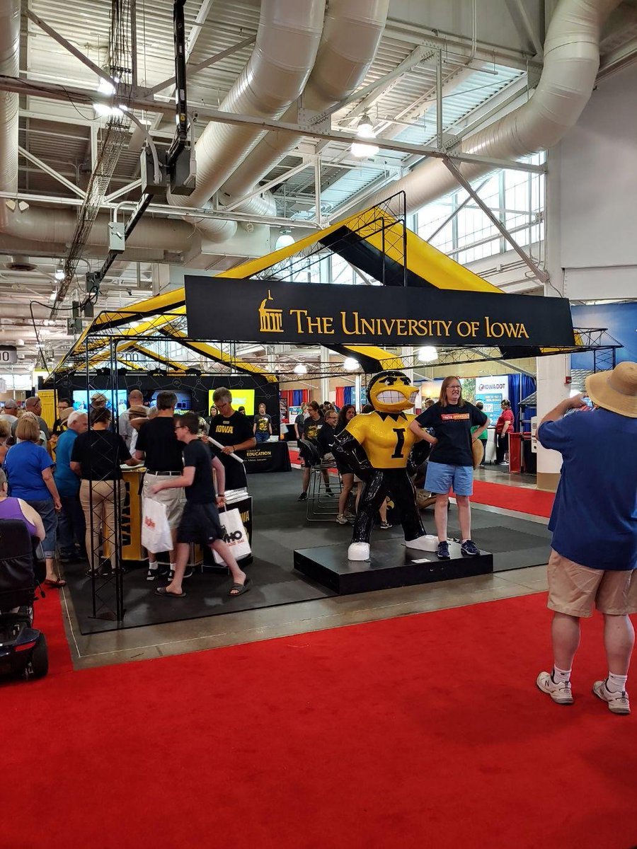 uiowa's tweet photo. It's all about the black and gold at the @IowaStateFair. Come visit us in the Varied Industries Building. Find us here: https://t.co/g5UMI5o4hS #HawkeyeStateFair ππ€ https://t.co/oaH3lHhtXw