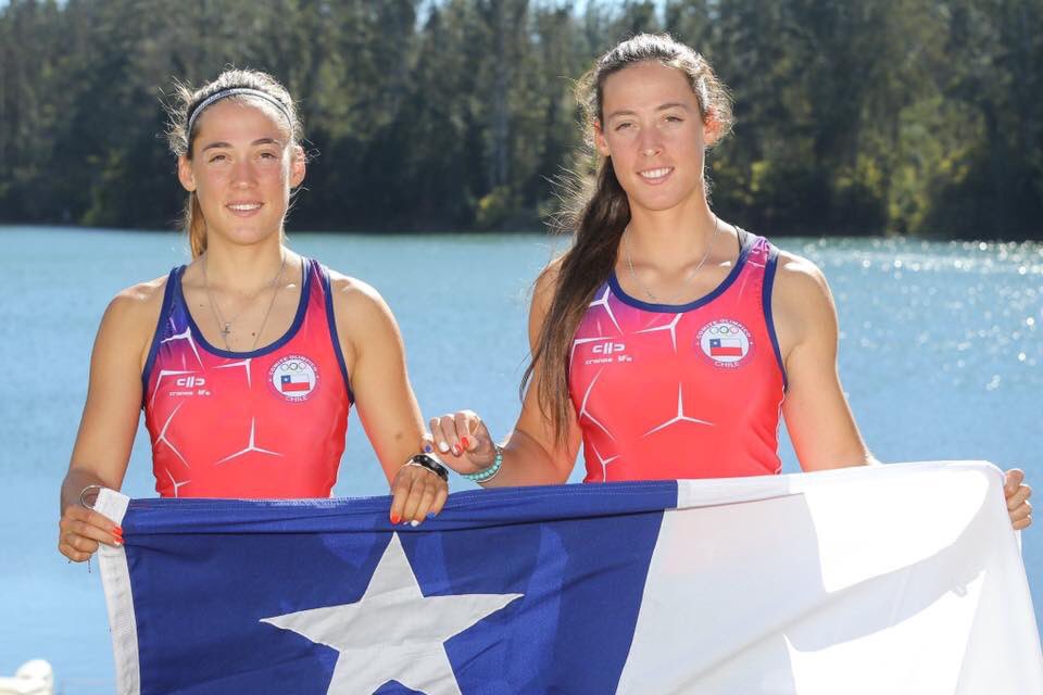 javierguinezc's tweet photo. Las sampedrinas Melita y Antonia Abraham obtuvieron medalla de oro🥇en los #PanamericanosLima2019. ¡Un orgullo para nuestra comuna, la Región del Biobío y Chile! 🇨🇱 

Felicitaciones @antoabrahamsch @melii_abraham https://t.co/B6SA85Xbz7