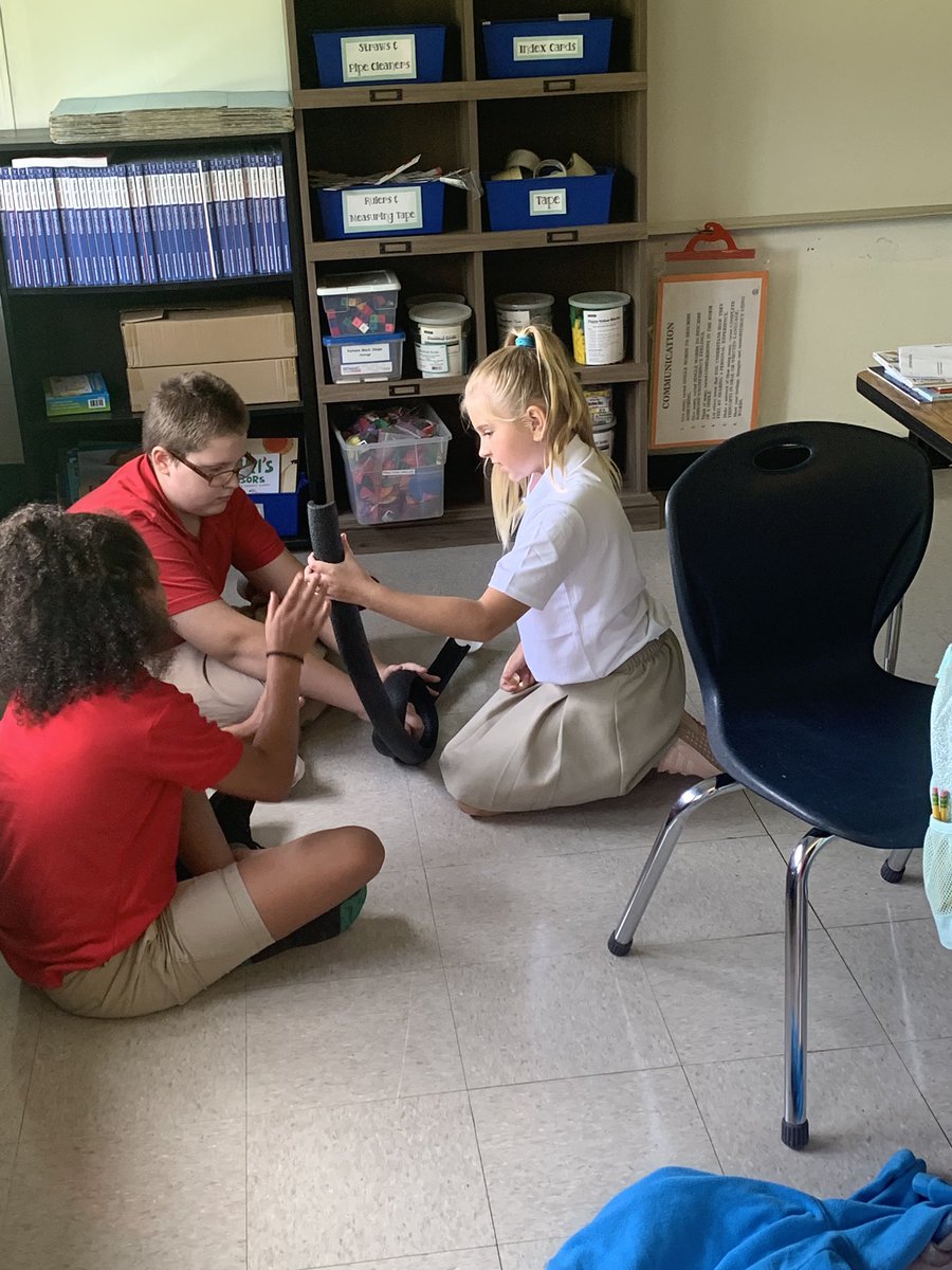 mrscramblitt's tweet photo. Learning about gravity with a roller coaster challenge! #learningleading https://t.co/ElVa7xlKQ1