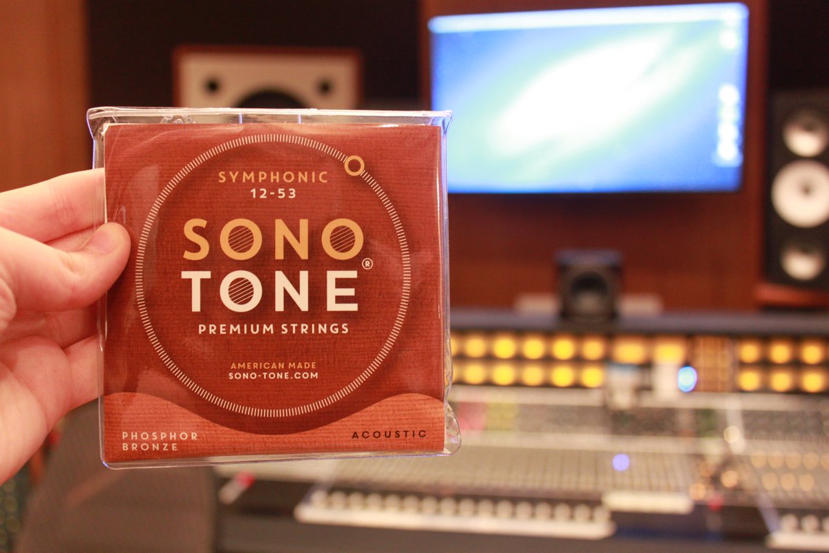 allisonleah_'s tweet photo. Shoutout to @SonotoneStrings for the new strings! 

Pk Pandey at @MadOakStudios makes custom guitar strings, and they've been my go-to for years now! 

Grab yours @ https://t.co/j5xpqTAcb4 https://t.co/V7ookZB3Jl