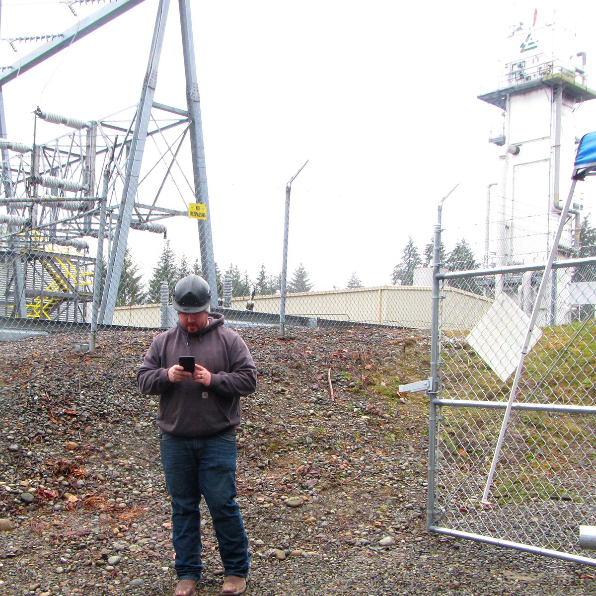 LegacyTowers's tweet image. Yes, in the wireless industry THIS is what Quality Control looks like. We're working hard to keep you connected wherever you go! #ubiquity #cellcoverage #keepmeconnected