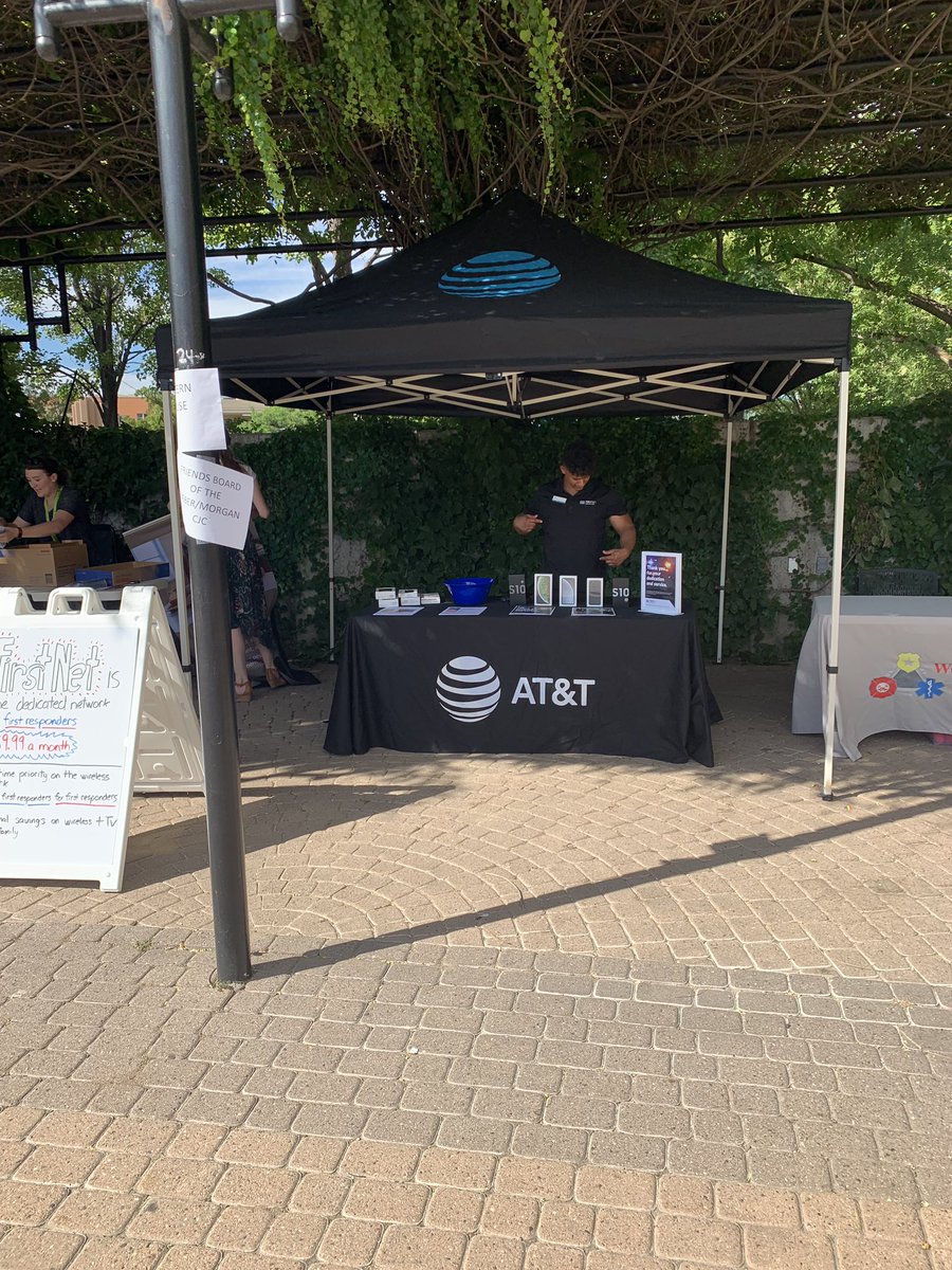 Team Layton tweet media