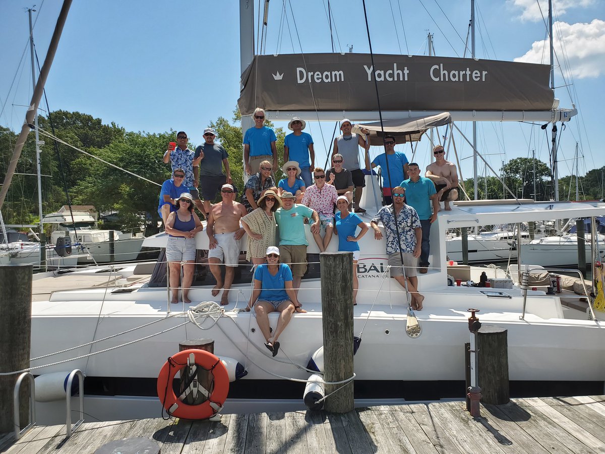 Meridian_Marine's tweet photo. Team building on the water during the DMS Cruise 2019! It was a great day filled with sun and fun. ☀️⛵️✌️ A big thanks to @DYCharter for another great charter cruise on the Chesapeake Bay! #DMSDreamTeam https://t.co/8I0irZ7jXV