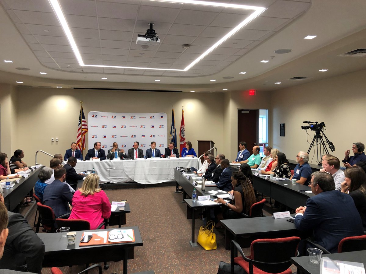 US_EDA's tweet photo. The two #WHORC events took place in #Opelousas & #Lafayette, #Louisiana. Participants included Monique Boulet, CEO, Acadiana Planning Commission, Mayor of Ville Platte, Jennifer Vidrine, Mayor of Opelousas, Julius Alsandor & Christopher Caldwell with the Delta Regional Authority. https://t.co/bvlj0mAQKY