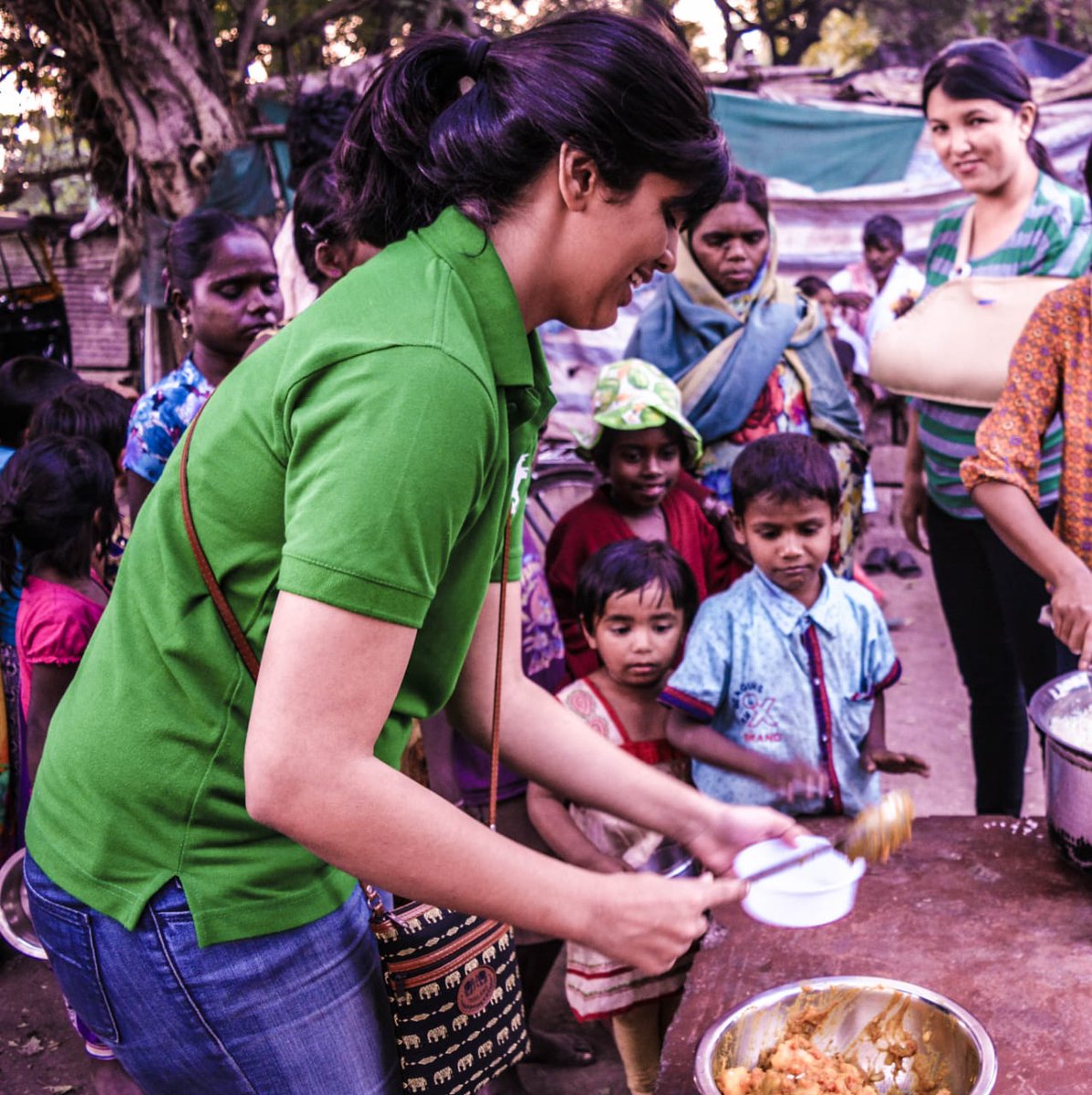 rha_india's tweet photo. We @rha_india are a zero-funds volunteer org with the primary goal of fighting hunger.
 
This 15th Aug is special - we are serving rations to 5 MILLION people across 500 villages in 🇮🇳. Help us spread the word to every Indian to join #Mission5.

https://t.co/lRlM8z8IXJ https://t.co/mXoWPoYDnW