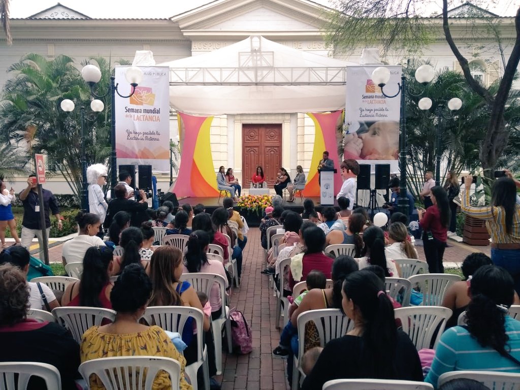 Salud_Guayas's tweet photo. Con la presencia de la Ministra de Salud @catalinaandramu se procede a dar inicio al evento por Cierre de la Semana Mundial de Lactancia Materna desarrollado en el @PHEcuador #LactanciaMaternaSí #MSPdeTodosyParaTodos https://t.co/PhmAE435Rs