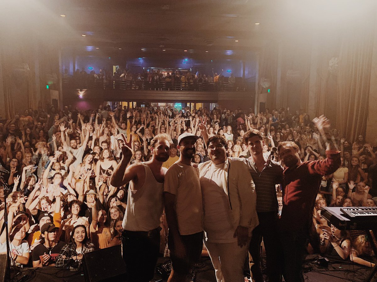 wackzallace's tweet photo. This tour is BANANAS! Let’s rock, let’s rock, today. @Dante_Elephante https://t.co/IgTNCWCotv