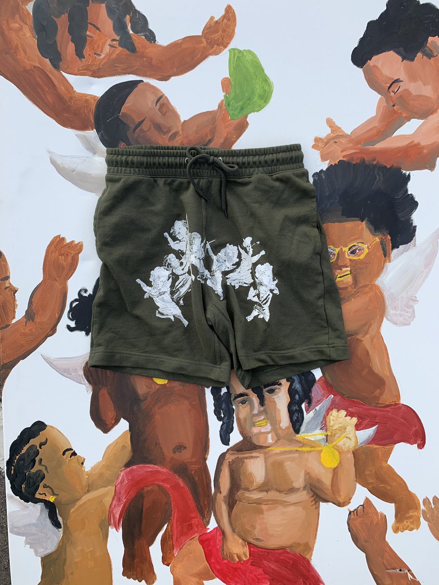 terrychildress_'s tweet photo. Hey, you, RT my clothes. They have angels on them. Black angels. https://t.co/Y567xyIlbh