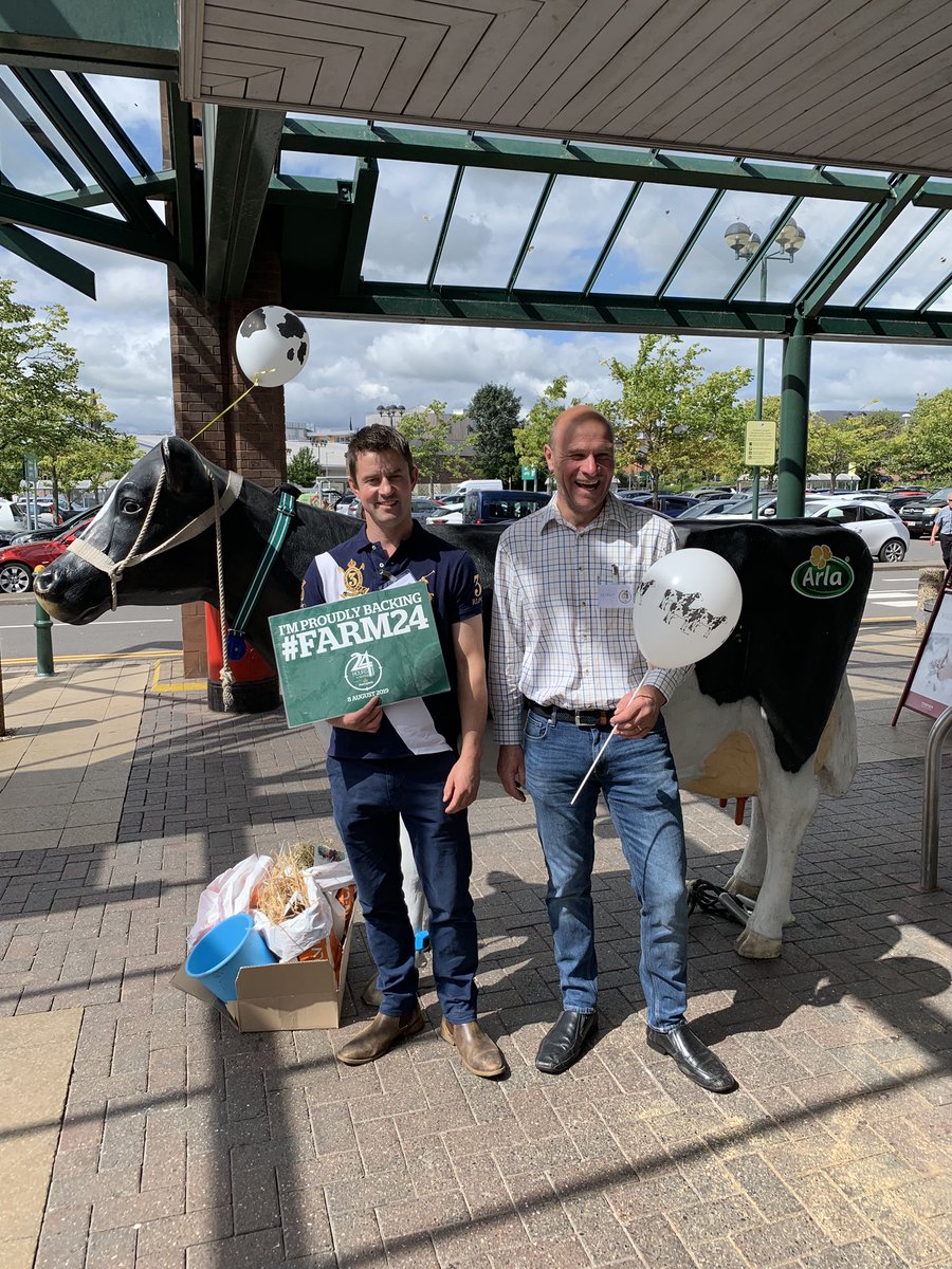 smallholmburn's tweet photo. Just been meeting customers in Dumfries @Morrisons @ArlaFoodsUK to tell them the story of dairy. A great experience and a great day for it! https://t.co/TwgEzerJWs