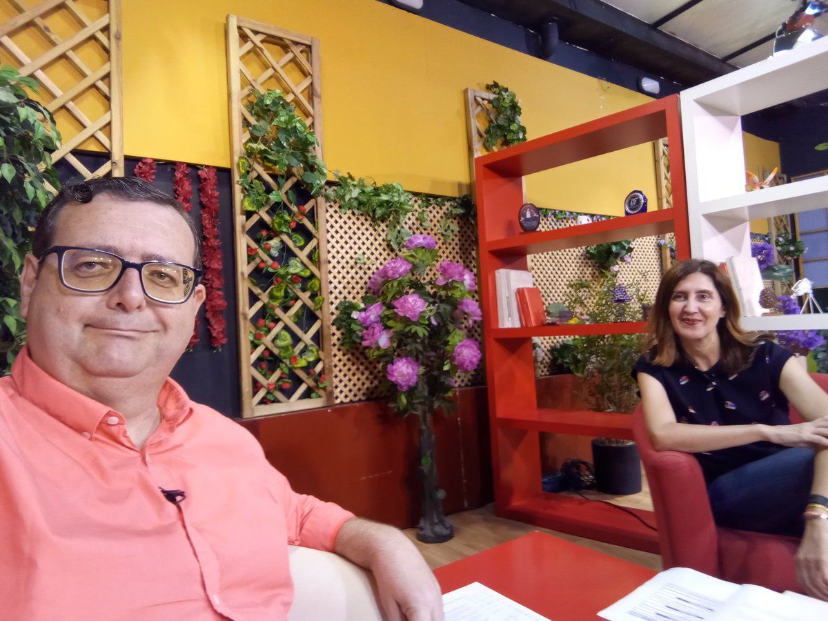 ALDAY2011's tweet photo. Esta noche estaré con @gemarosendo en @TelePuertoReal analizando la actualidad política de Puerto Real. Plan de Choque de Limpieza, la llegada de los VTC y la recuperación de la inversión de la @andaluciajunta en el entorno del Instituto Antonio Muro...
#PuertoReal
#verano https://t.co/L48ojKUD6u