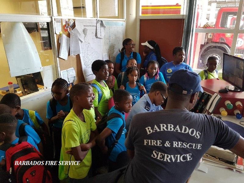 FireService246's tweet photo. A large contingent from the National Council for Science and Technology (NCST) Summer Camp recently toured the Bridgetown Fire Station. Personnel from White Watch were on hand and happy to spend time with the campers. #Barbados #BarbadosFireService #SummerCamp https://t.co/wCaNwbamGJ