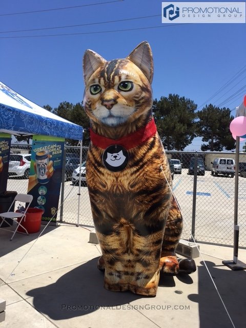 PDesignGroup's tweet photo. 10' Inflatable Bengal Cat
Order your Custom Inflatable Animal:
https://t.co/vXKWJustwU
#InternationalCatDay
#CustomInflatables
#InflatableCat
#InflatableAnimals https://t.co/AP76Ma8cz1