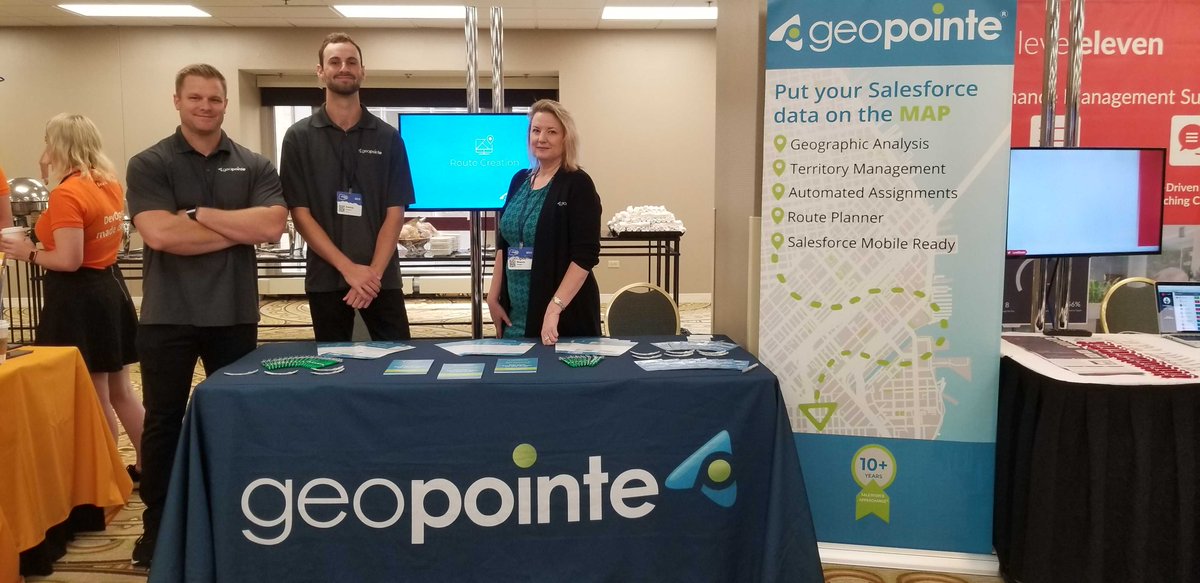 geopointe's tweet image. It&apos;s another great day at @MidWest_Dreamin! Come by the Geopointe booth to talk to one of our geoawesome team members and get some great swag! #MWD19 #mappingmadesimple #mapwhatmatters