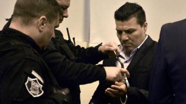 HeirWatchful's tweet photo. Ex-boxing champion Baldomir jailed for 18 years

The Argentine former welterweight world boxing champion was convicted of sexually abusing a child.

Baldomir, 48, was found guilty of the repeated sexual abuse of a child
#argentina #argentinanews https://t.co/vRoP24Fa82