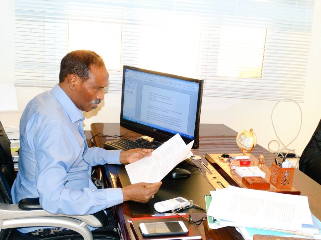 DrBeileh's tweet photo. As we get closer to Eid we must reflect on our national progress &amp; remaining challenges in #Somalia.  We are on the right path. Whatever the challenges, we must overcome together. The responsibility of rebuilding a strong, peaceful &amp; prosperous nation falls to all #Somalis. https://t.co/kNShA72cm1