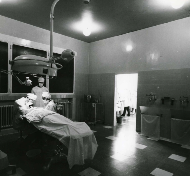 StJohnEyeHosp's tweet photo. A beautiful old shot of our Jerusalem Hospital surgery circa 1970s - we have been dedicated to providing quality eye care for over 137 years  #Jerusalem #tbt #history #onestjohn https://t.co/zsCSDHoVip
