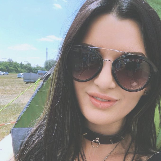 Achtung! Es gibt ein Meet & Greet auf dem @summerbreeze97 Festival! 
Für mehr Info bitte auf meinem Instagram