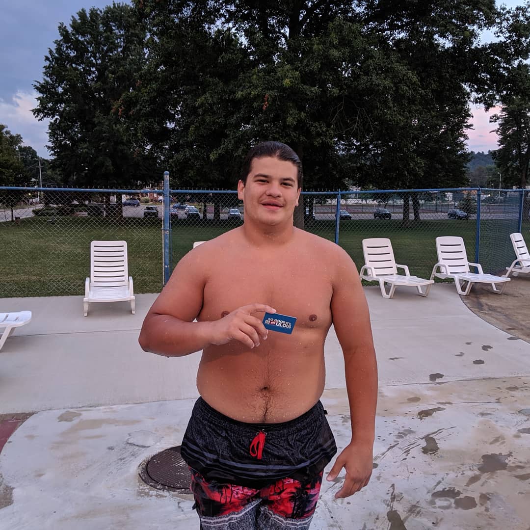 BeaverQBclub's tweet photo. Shout-out to @BeaverBobcats cannonball champion, Dante Castagna, and belly flop champion, Jaydin Sallis. Enjoy those DQ gift cards guys! You earned them! https://t.co/n2xe7JPCp8
