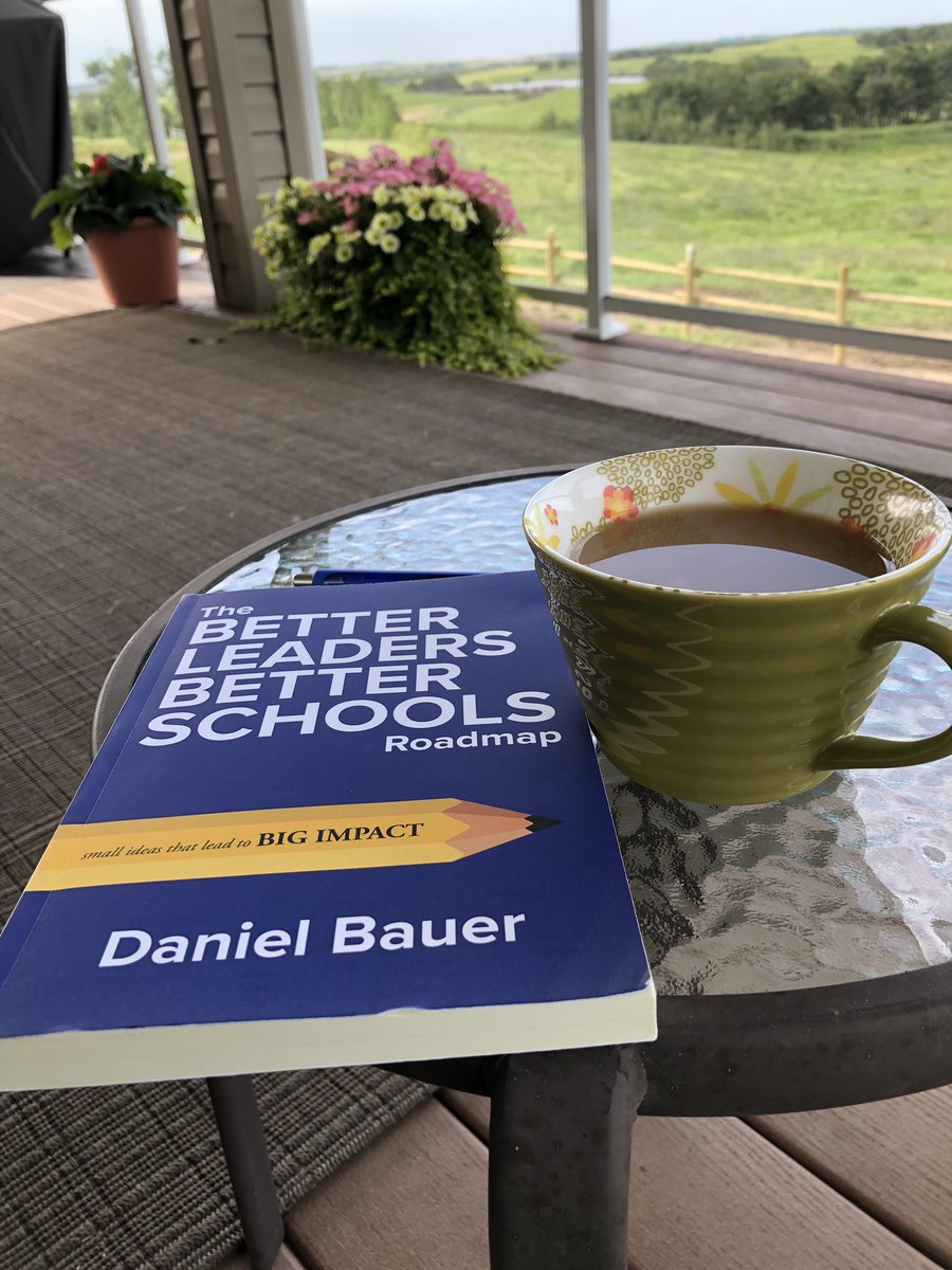SheilaJurke's tweet photo. It’s a great morning for PD and inspiration. #BLBSRoadmap #LeadershipDevelopment #goals @alienearbud https://t.co/anrI2eCzJY