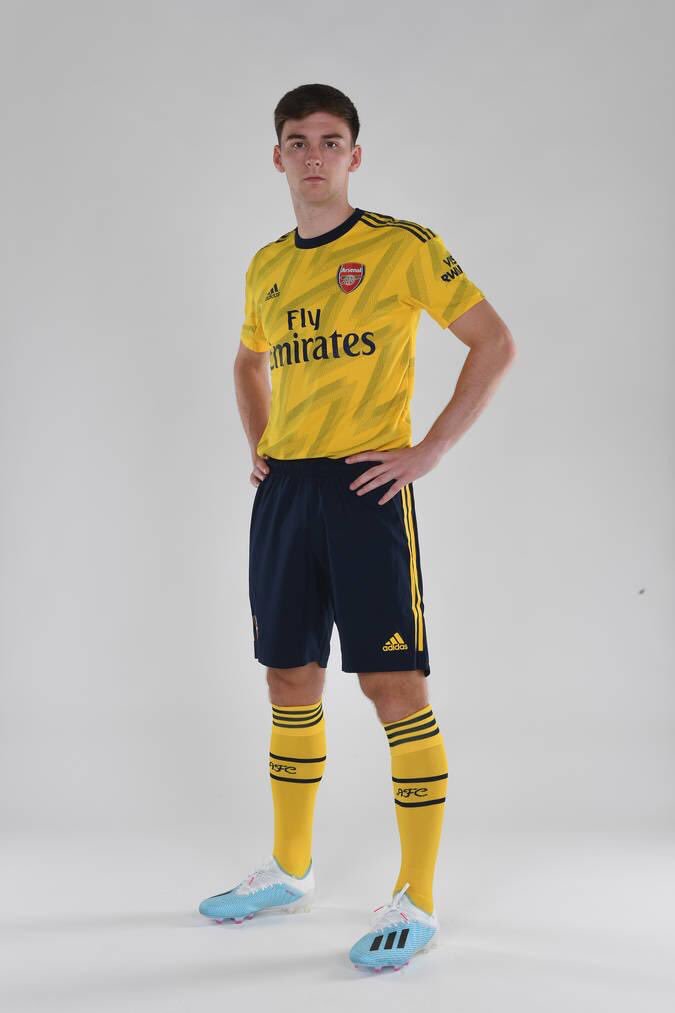 abi_teme's tweet photo. Welcome to Arsenal   KT3 my boy https://t.co/NpCpW7pmUw