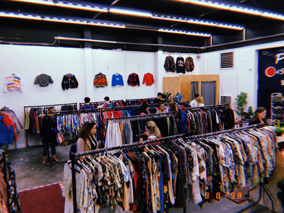 NINE CROWS THRIFT SHOP IS OPEN 12 - 6 ALL WEEKEND 🔥 VINTAGE MENSWEAR &amp; WOMENSWEAR 👫 ALL UNDER €15!!! 🚨 find the warehouse at 12 Pembroke Row, just off Baggot Street (10 mins from Stephens Green) 🤙