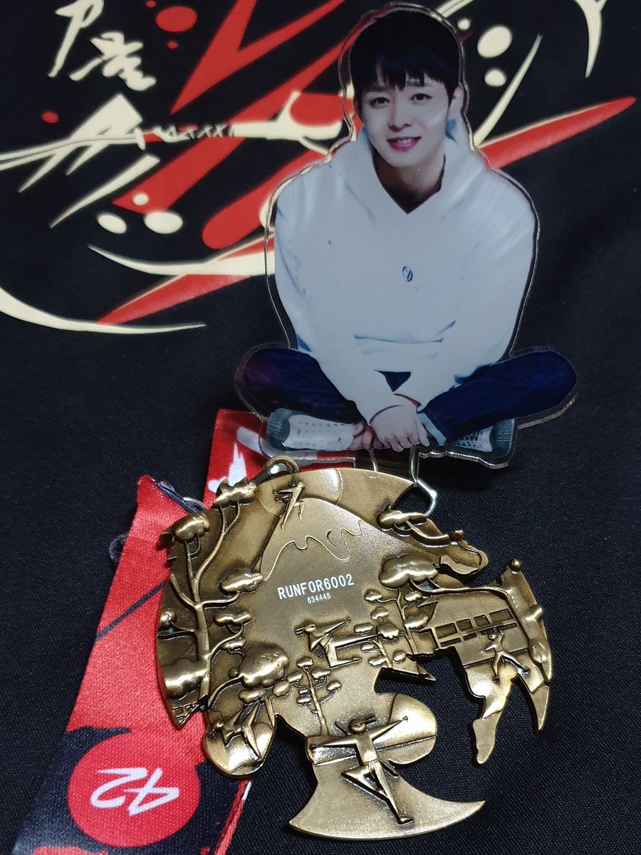 nokkeaw6002's tweet photo. #RunFor6002 #42Race
#AlwaysbesideofYU
#Waitingfor6002
#StandbyYU https://t.co/JGtNJxJAAh