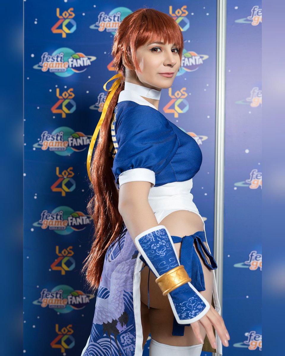 WaifuCosplays's tweet photo. Mashup Sexy Cosplays by @rociocosplayer 📷 by @muzcosphotoplay #cosplayers #cosplayergirl #cosplaying #cosplayer #cosplays #sexygirl #sexycosplays https://t.co/yDks6rMSN1