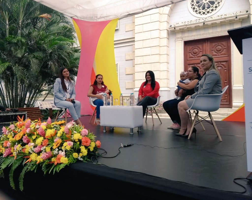 Salud_Guayas's tweet photo. Con la presencia de la Ministra de Salud @catalinaandramu se procede a dar inicio al evento por Cierre de la Semana Mundial de Lactancia Materna desarrollado en el @PHEcuador #LactanciaMaternaSí #MSPdeTodosyParaTodos https://t.co/PhmAE435Rs