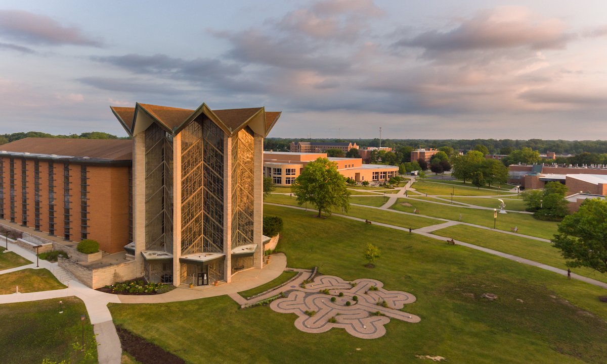 Valparaiso University Admission tweet media